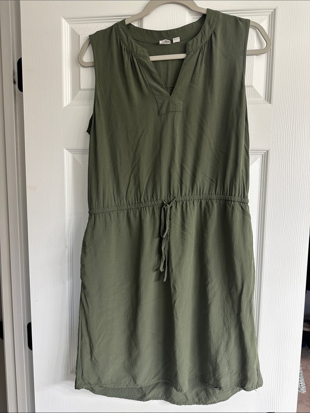 GAP Olive Sleeveless Drawstring summer dress